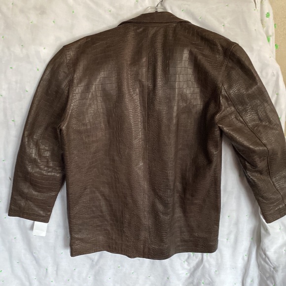 NWT Lambs leather jacket with zipper lined. Leather Renditions by Sandi NICE! - Picture 4 of 5